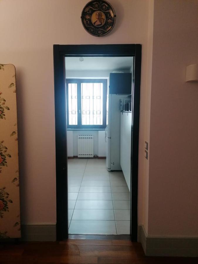 Ferienwohnung Le Finestre Sugli Ulivi Desenzano del Garda Exterior foto