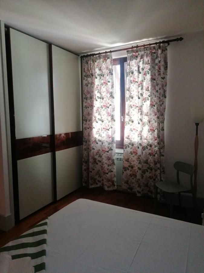Ferienwohnung Le Finestre Sugli Ulivi Desenzano del Garda Exterior foto